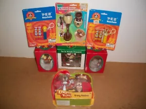 LOONEY TUNES TAZ BUGS BUNNY TWEETY BIRD ORNAMENTI PEZ ACTION FIGURE NUOVO CON SCATOLA CARTONE ANIMATO - Foto 1 di 1