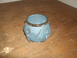 3" großer blauer Glaskerzenhalter mit Metall, Glasblättern & Strassverzierung - Bild 1 von 2