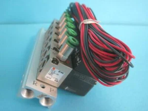 TOKIO ELECTRON SMC VV4Z1-06-X256 VÁLVULA SOLENOIDE SP COLECTOR (6) VZ110-5LOS-M5 - Imagen 1 de 10