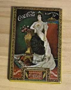VTG COCA-COLA SMALL POCKET VANITY COMPACT MIRROR OF VICTORIAN WOMAN - Picture 1 of 4