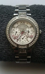 Ladies silver guess watch - Picture 1 of 4
