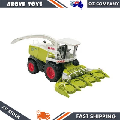 Bruder 1:16 Scale Claas Jaguar 900 Field Chopper With Adjustable Silage Spout - Image 1 of 4