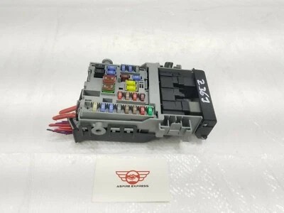 2013-2015 Chevrolet Malibu Cabin Fuse Relay Box OEM 13222786 - Image 1 of 4
