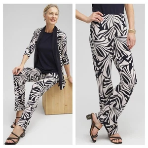 Chico’s Travelers Black White Abstract Floral No Tummy Pants 0 Short Small - Picture 1 of 7