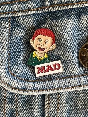 Mad Magazine Mascot Alfred E. Neuman Enamel Metal Pin - Image 1 of 4