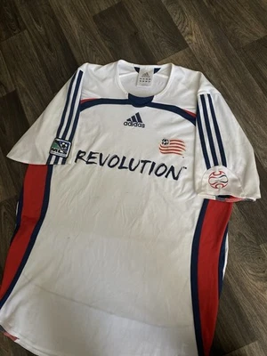 New England Grazio #6 Revolution 00’s MLS soccer jersey - Image 1 of 4