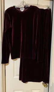 Cambridge Dry Goods Damen 2-teiliges Rock-Set burgunderrot, Oberteil Large, Rock Medium - Bild 1 von 16