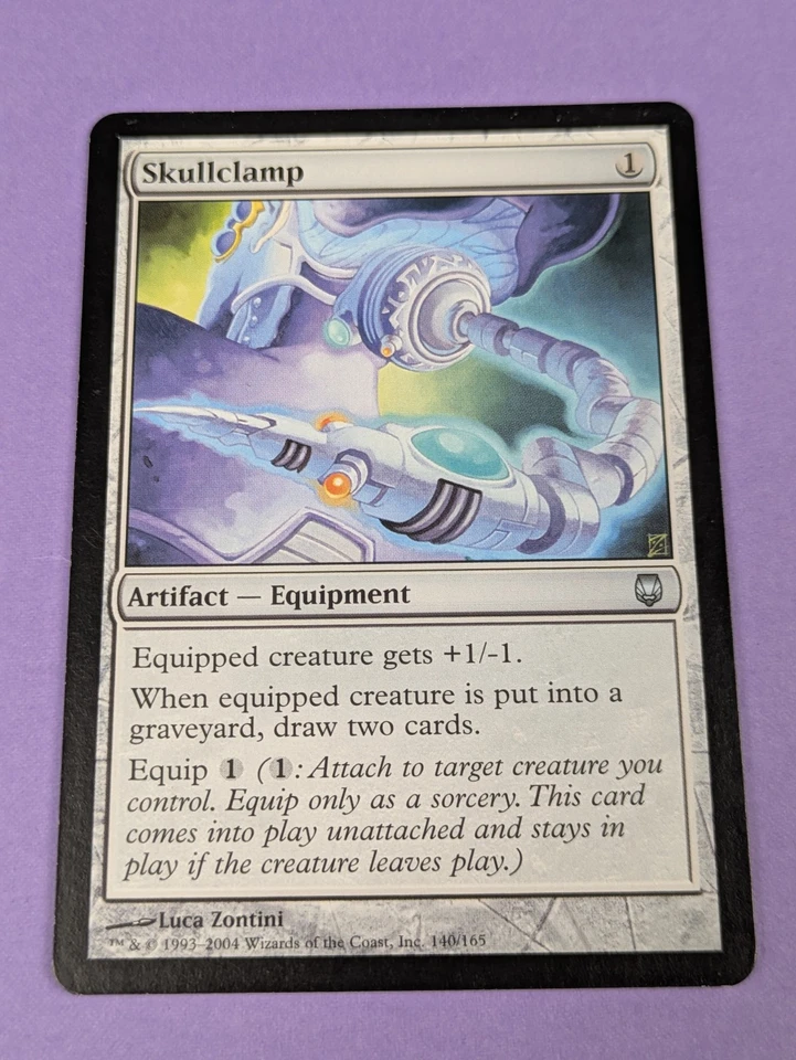 MTG Magic: Darksteel: Skullclamp #140/165 Uncommon - NM - Image 1 of 2