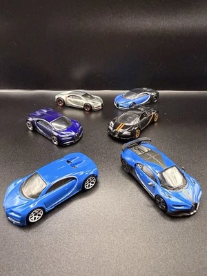 Hot Wheels Mix Bugatti Chiron/Veyron Loose Lot - Image 1 of 4
