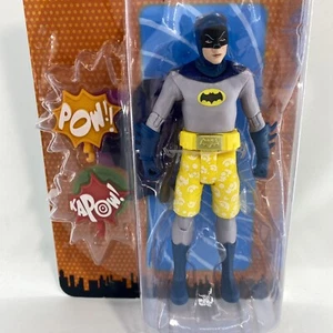 McFarlane Toys Batman in Swim Shorts Retro 1966 Classic TV Series 6" Figur - Bild 1 von 9