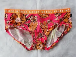 BONDS, Boyshorts in Size 16, Colour in Orange, Pink, Black, Peach, White, Floral - Picture 1 of 2