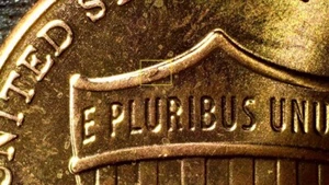 2023-P UNC ERROR LINCOLN SHIELD CENT WITH MULTIPLE REVERSE DIE CHIPS  01-102 - Picture 1 of 3