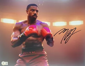 FOTO FIRMADA POR MICHAEL B. JORDAN CREDO AUTOGRAFIADO 11x14 ADONIS BAS TESTIGO DE AUTENTICIDAD - Imagen 1 de 1