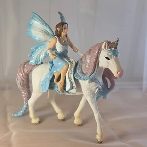 Schleich Bayala Prinzessin Eyela Einhorn Fee Reiter Figur Set blau rosa Glitzer - Bild 1 von 13