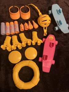 Barbie California Dream Surf 'N Shop 1987 accessori vintage pattini skateboard - Foto 1 di 8