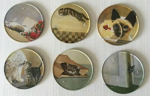 VTG Vandor Lowell Herrero 6 Cat Coasters Tin Box Tin Cork Lined 3.5" Hong Kong  - Imagen 1 de 11