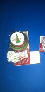 NUEVO EN PAQUETE 2 PAQUETES DE 24 REVESTIMIENTOS DE CUPCAKES WILTON FELIZ NAVIDAD TAZAS PARA HORNEAR Y SELECCIONES - Imagen 1 de 1