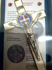 Saint Benedict Crucifix, White/Gold Edges,20cm,High Quality, ITALY - Foto 1 di 2