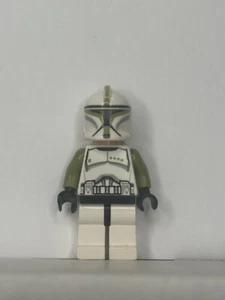 Lego Star Wars Phase 1 Clone Trooper Sergeant Minifigure Olive Green 75000 - Picture 1 of 2