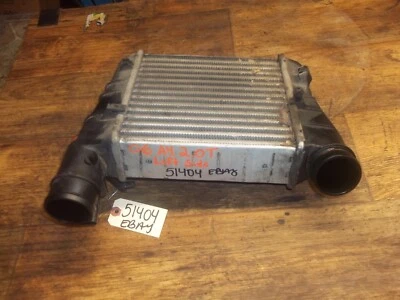 Audi A4 2005-2009 2,0 L lado izquierdo del conductor ENGN turbo intercooler OEM Foto 1 de 4
