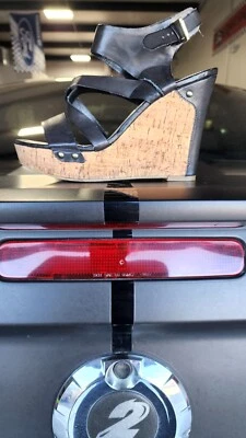 Mujer Damas Talla 9 Zapatos Guess Cuero Negro Corcho Cuña Sandalia Calzado Foto 1 de 4