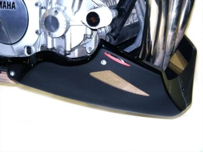 Carenado inferior Bellypan Yamaha FJR1300 2007-2014 negro mate plata ventilaciones Foto 1 de 4
