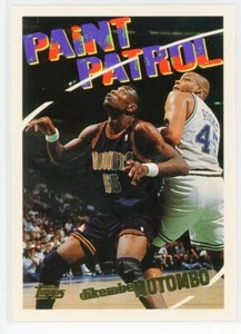 1994-95 Topps Basketball Paint Patrol Dikembe Mutombo #105 - Bild 1 von 2