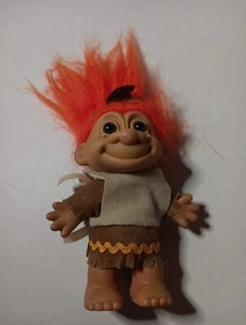 Vintage Russ Rare Thanksgiving Native American Indian Troll With Clothing - Red - Picture 1 of 4