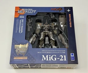 Figura de sellos negros Revoltech Muv-Luv Alternative No.006 MiG-21 Balalaika - Imagen 1 de 9