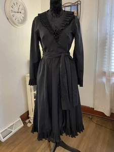 Vintage Victor Costa Ruffled V Neck Black Long Sleeve Midi Dress 1970s Size 6 - Picture 1 of 9