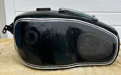 Hoske, BMW 8 GALLON FUEL TANK R69S, R60, R50S, R50. - Image 1 of 4