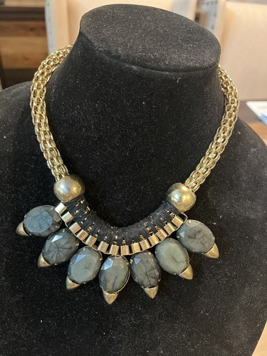 VETEMENTS collana donna moda