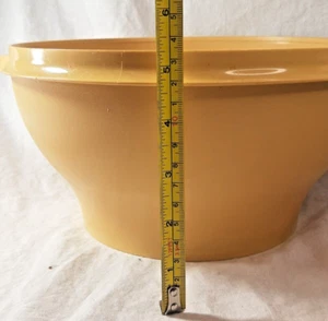 Vintage Ernte Gold Tupperware 880-4 OHNE Deckel Salat Servieren Aufbewahrung SCHÜSSEL 5,25" x 9,75 - Bild 1 von 6