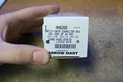 Conector de agarre de seguridad NOS AH6269 receptáculo 15AMP 125V 2-P 3 cables  Foto 1 de 3