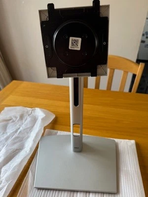 Dell 22-27 Inch Height Adjustable Tilt & Rotate Monitor Stand - Image 1 of 4