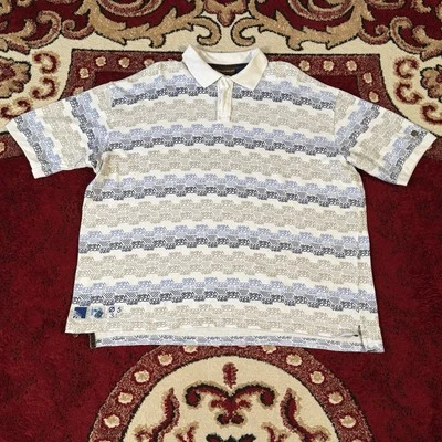 Camisa Polo Vintage Y2K Rocawear Suelta Suelta Logo AOP Talla 2XL Estampado Completo Foto 1 de 4