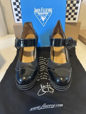 John Fluevog Miss July Pin Ups Scalloped Wedge Heels Womens 9 US Black Leather - Image 1 of 4