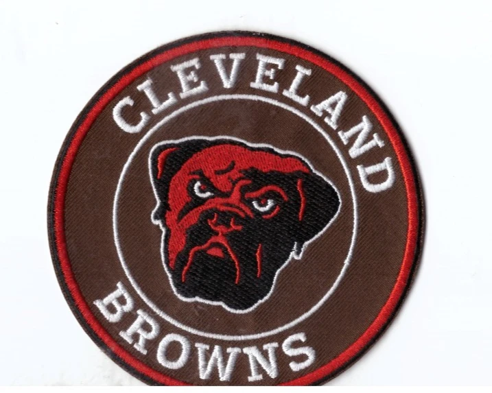 NEW 4" Cleveland Browns Dog IRON ON PATCH FREE SHIP - Image 1 of 1