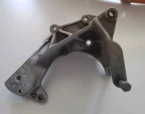 87 - 93 5.0 Mustang Soporte Alternador y Correa Tensor Montaje Bomba Smog 302 V8  - Imagen 1 de 6