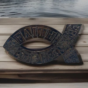 Ichthys Christian Fisher Of Men Symbol Embossed ‘Faith’ & Scroll Wall Art - Picture 1 of 7