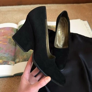 Vintage YSL Yves Saint Laurent Black Suede Block Heels Pumps 7.5 - Picture 1 of 15
