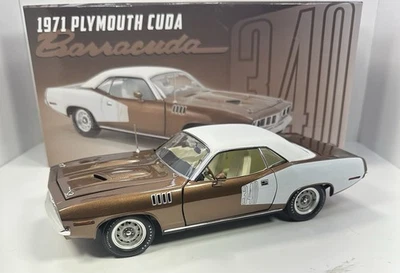 ACME 1/18 Scale 1971 PLYMOUTH BARRACUDA “Incredible Car” Limited Edition  - Image 1 of 4