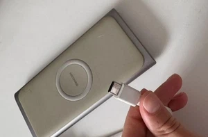 Portable battery power bank samsung - Photo 1 sur 1