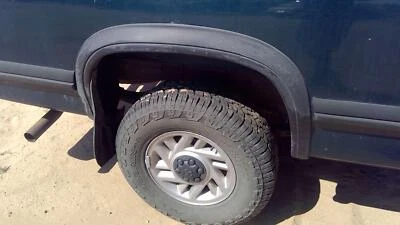 Dodge Dakota 1993 pasajero rueda trasera derecha acampanada caja original moldura trasera Rh Foto 1 de 4