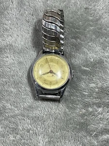 VTG Saxony Deluxe Swiss Men’s Watch 7 Jewels !!! ( For Repair ) - Picture 1 of 12
