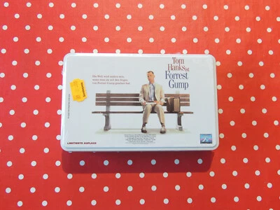 NEU OVP Forrest Gump Limitierte Auflage Metallbox VHS Box Tom Hanks NEU in Folie - Bild 1 von 4