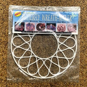 Vintage Large 14” Round Christmas Fall ++ WREATH MAKER Made in USA Made NOS! - Picture 1 of 5