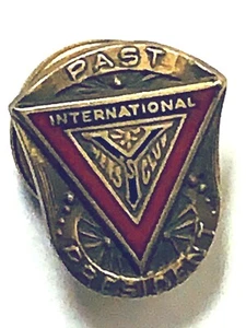 PAST PRESIDENT INTERNATIONAL MENS CLUB SERVICE PIN - Picture 1 of 3
