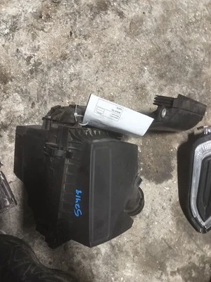 AIR CLEANER BOX 2015-2018 FORD EDGE Foto 1 de 4