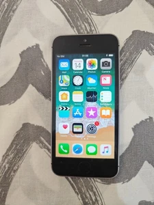 Apple iPhone SE A1723 16gb iOS 11 !!!Grigio Siderale Space Gray 3068 - Foto 1 di 4